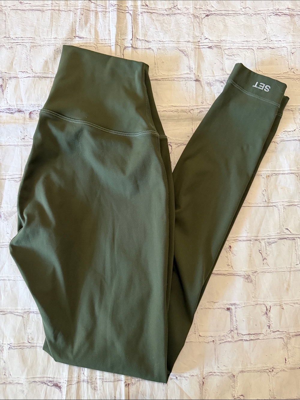 SET Active Sportbody No Front Seam Olive Green High-Waist Leggings Sz Small